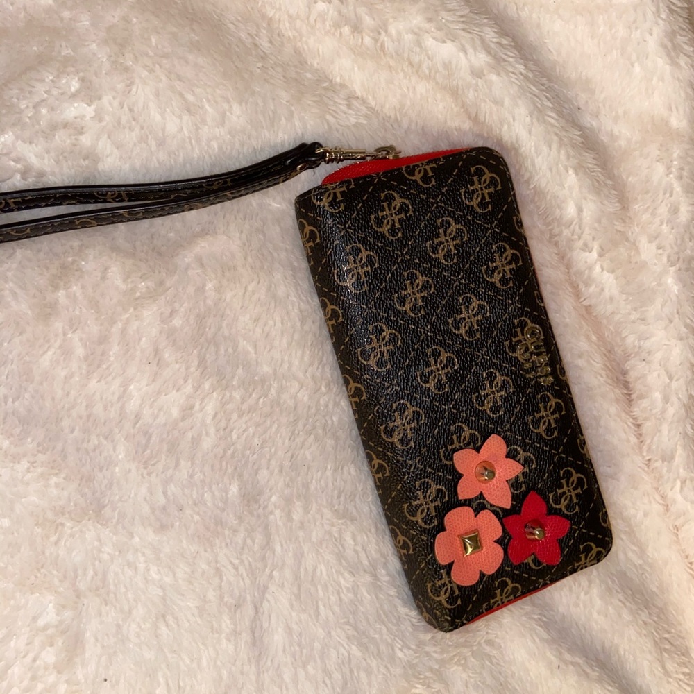 Brown Guess wristlet